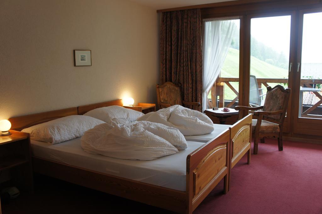 Hotel Alpenhof Oberwald Exterior photo