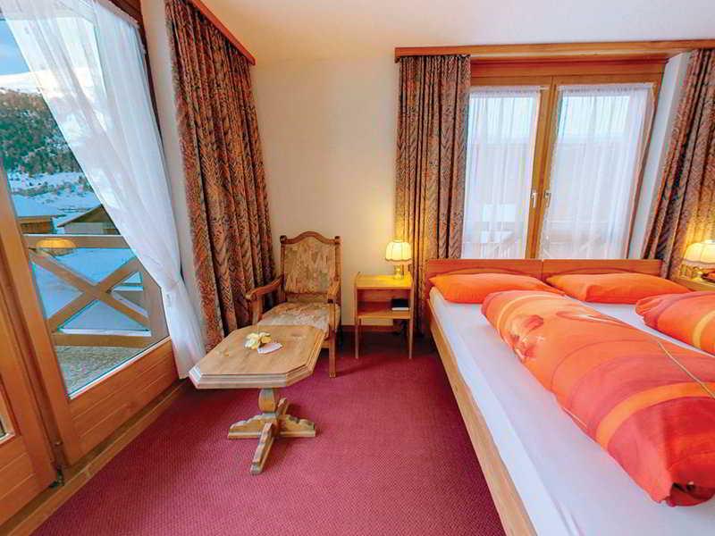 Hotel Alpenhof Oberwald Exterior photo