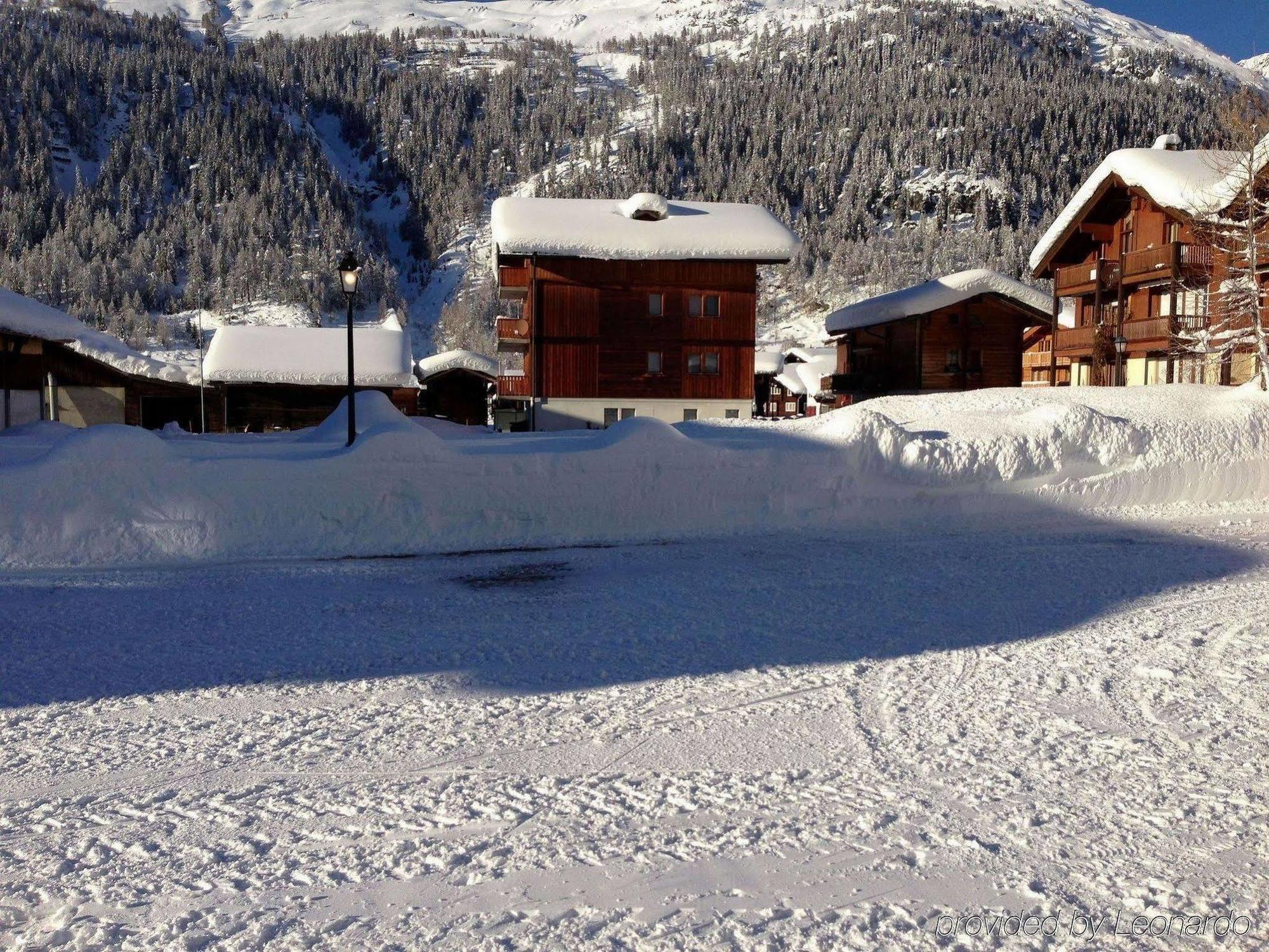Hotel Alpenhof Oberwald Exterior photo